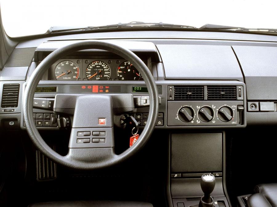  Citroen XM 1989 года  (фото 8 из 25)